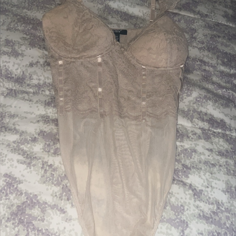 Lace Bodysuit in Beige